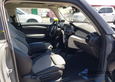 2021 Mini Se Hardtop Cooper z USA, uszkodzony, nr VIN WMWXP3C0XM2M93913